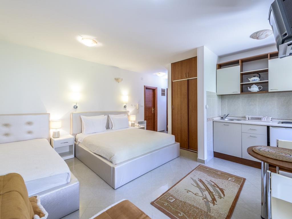 Captain Apartments Budva Cameră foto
